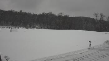 Weather camera view of Marvelwood School.