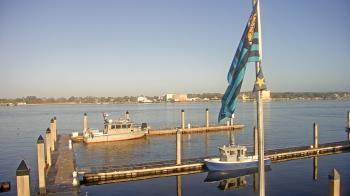 Weather camera view of Morning Star Marina.