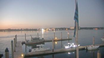 Weather camera view of Morning Star Marina.
