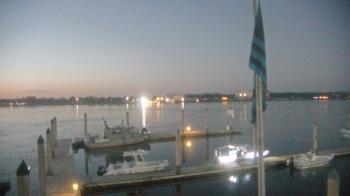 Weather camera view of Morning Star Marina.