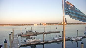 Weather camera view of Morning Star Marina.