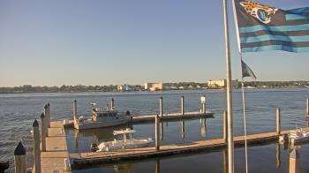 Weather camera view of Morning Star Marina.