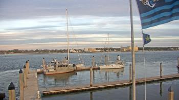 Weather camera view of Morning Star Marina.