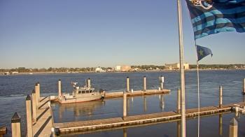 Weather camera view of Morning Star Marina.