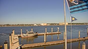 Weather camera view of Morning Star Marina.