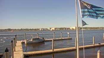Weather camera view of Morning Star Marina.