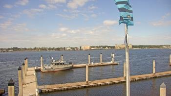 Weather camera view of Morning Star Marina.