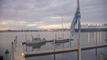 Weather camera view of Morning Star Marina.