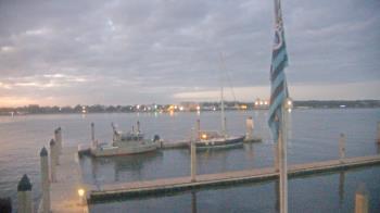 Weather camera view of Morning Star Marina.