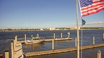 Weather camera view of Morning Star Marina.