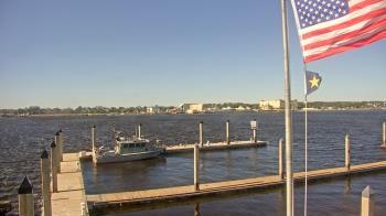 Weather camera view of Morning Star Marina.
