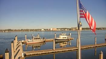 Weather camera view of Morning Star Marina.