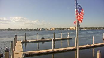 Weather camera view of Morning Star Marina.