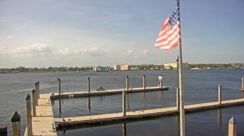 Weather camera view of Morning Star Marina.