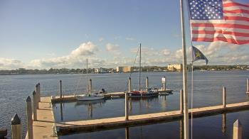 Weather camera view of Morning Star Marina.