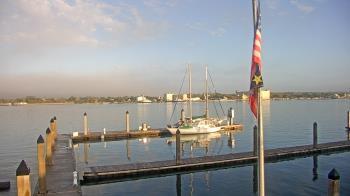 Weather camera view of Morning Star Marina.