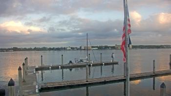 Weather camera view of Morning Star Marina.