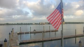 Weather camera view of Morning Star Marina.