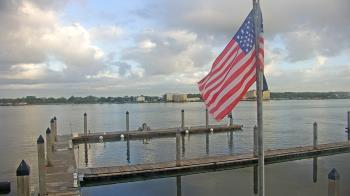 Weather camera view of Morning Star Marina.