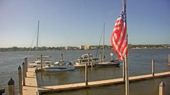 Weather camera view of Morning Star Marina.