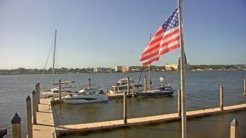 Weather camera view of Morning Star Marina.