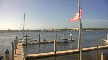 Weather camera view of Morning Star Marina.