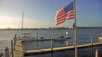 Weather camera view of Morning Star Marina.