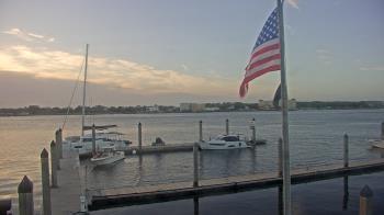 Weather camera view of Morning Star Marina.