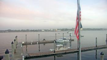 Weather camera view of Morning Star Marina.
