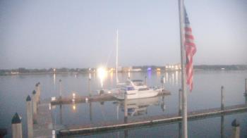 Weather camera view of Morning Star Marina.