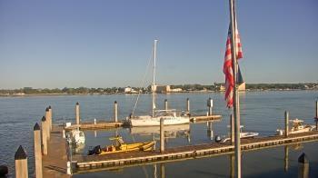 Weather camera view of Morning Star Marina.