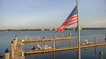 Weather camera view of Morning Star Marina.
