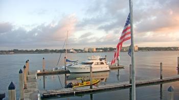 Weather camera view of Morning Star Marina.