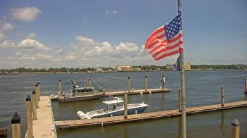Weather camera view of Morning Star Marina.