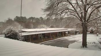 Weather camera view of Maybeury ES.