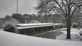 Weather camera view of Maybeury ES.