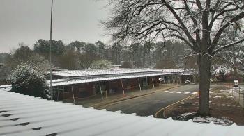 Weather camera view of Maybeury ES.