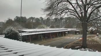 Weather camera view of Maybeury ES.