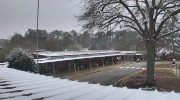 Weather camera view of Maybeury ES.