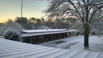 Weather camera view of Maybeury ES.