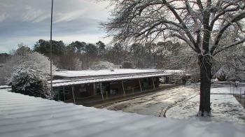 Weather camera view of Maybeury ES.