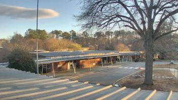 Weather camera view of Maybeury ES.