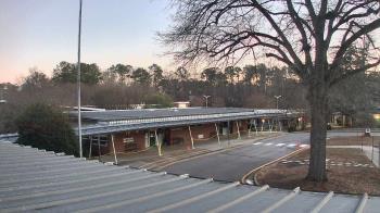Weather camera view of Maybeury ES.
