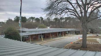 Weather camera view of Maybeury ES.
