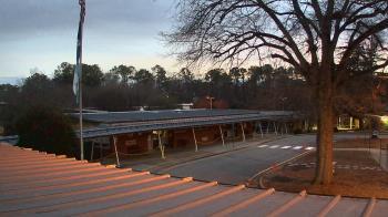 Weather camera view of Maybeury ES.