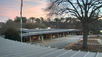 Weather camera view of Maybeury ES.