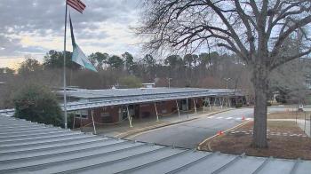 Weather camera view of Maybeury ES.