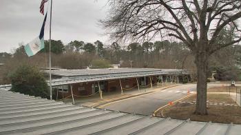 Weather camera view of Maybeury ES.