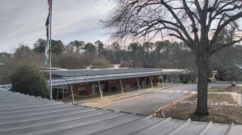 Weather camera view of Maybeury ES.