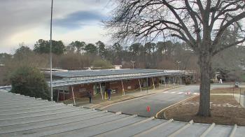 Weather camera view of Maybeury ES.